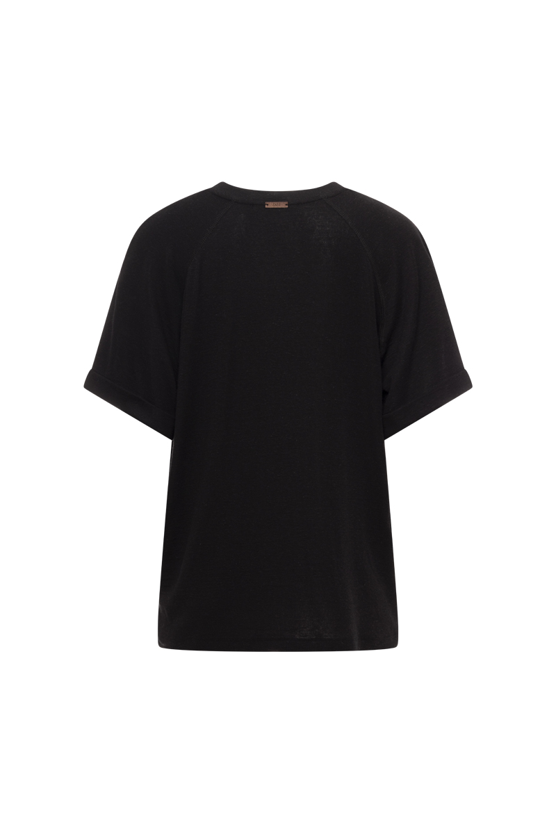 T-SHIRT V-NECK